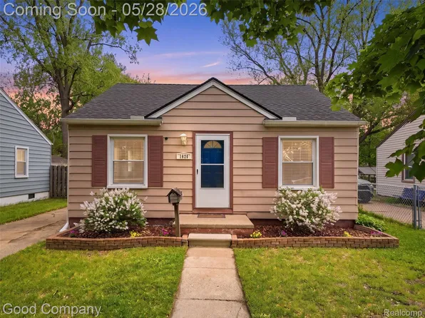 1620 Browning St, Ferndale, MI 48220