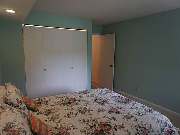4-Master Bedroom