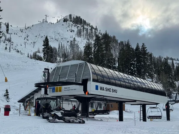 201 Shirley Canyon Rd #302, Olympic Valley, CA 96146