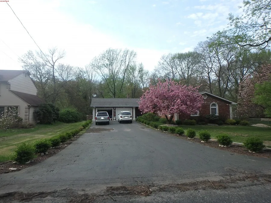 23 Baldwin Ave photo 1