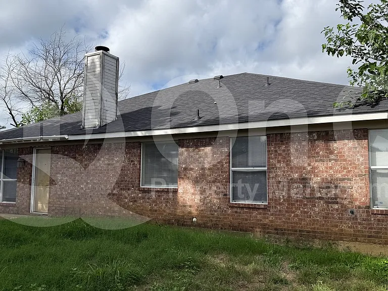 8001 Mourning Dove Dr — Photo 21