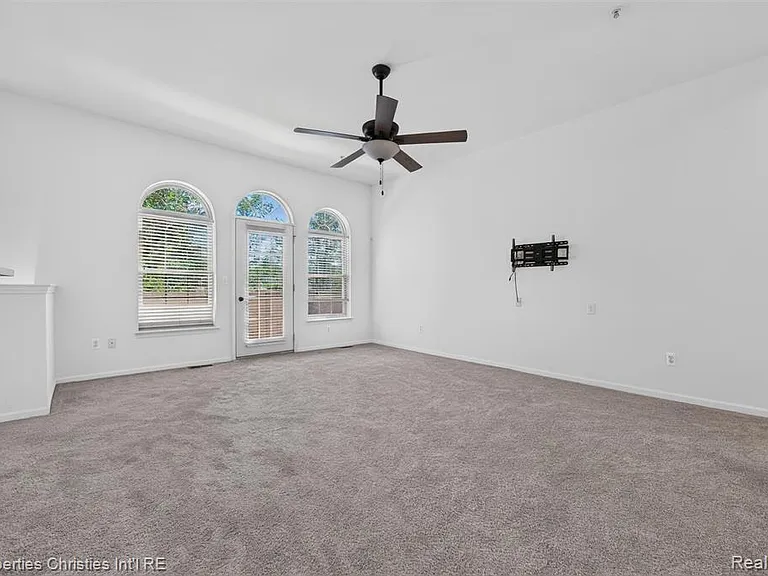 39763 Rockcrest Cir — Photo 9