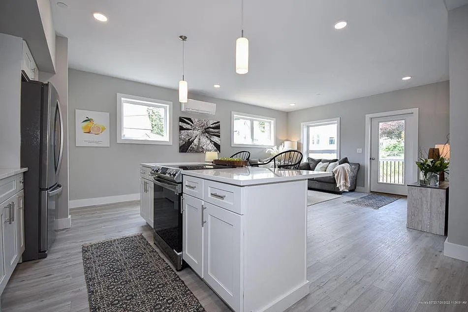 88 Union Ave
