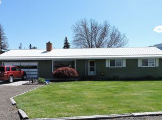 822 N 10th St, Union, OR 97883