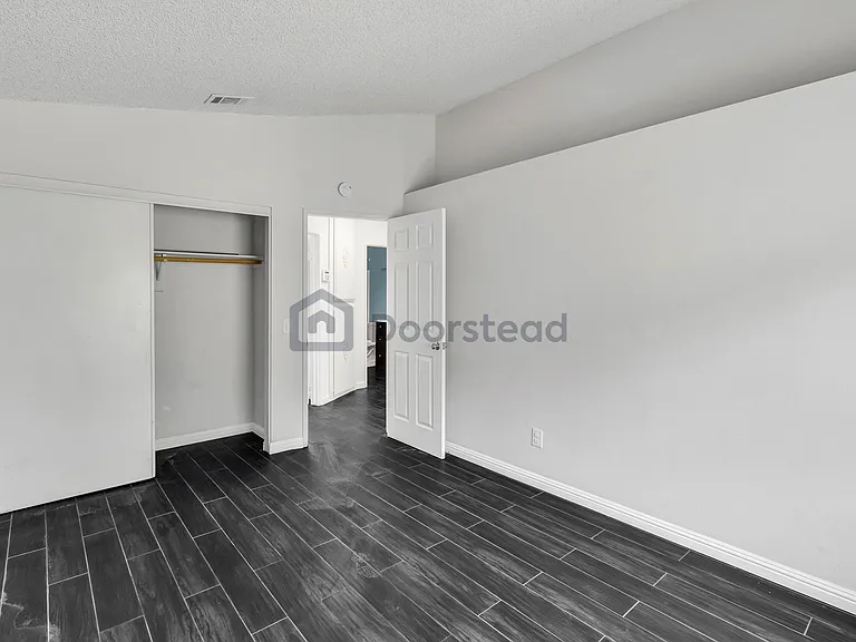 3387 Graywood Ct — Photo 19