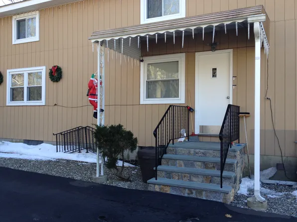 3011 Lexington Ave, Mohegan Lake, NY 10547