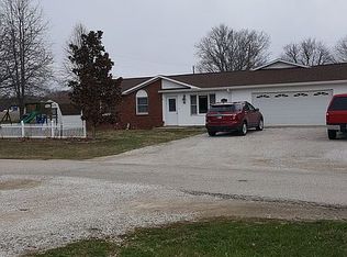 2822 N Diana Dr, Vincennes, IN 47591