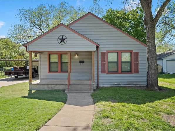 704 S Marable St, West, TX 76691