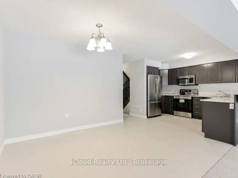 66 Cittadella Blvd — Photo 6