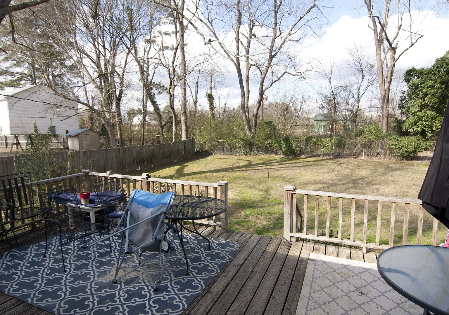105 Clubview — Photo 4