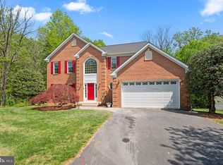 13423 Fairland Park Dr, Silver Spring, MD 20904