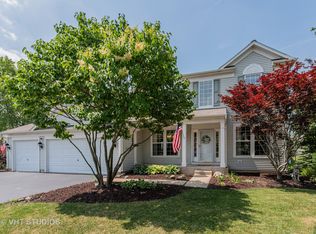 2864 Dartmouth Ln, Dundee, IL 60118