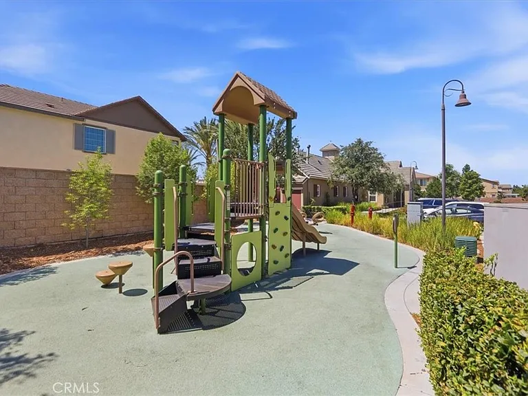 16001 Chase Rd — Photo 45