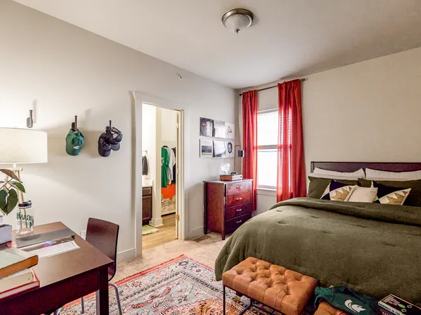 Hannah Townhomes & Lofts