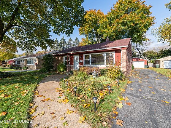 2nd image of 844 McKinley Ave