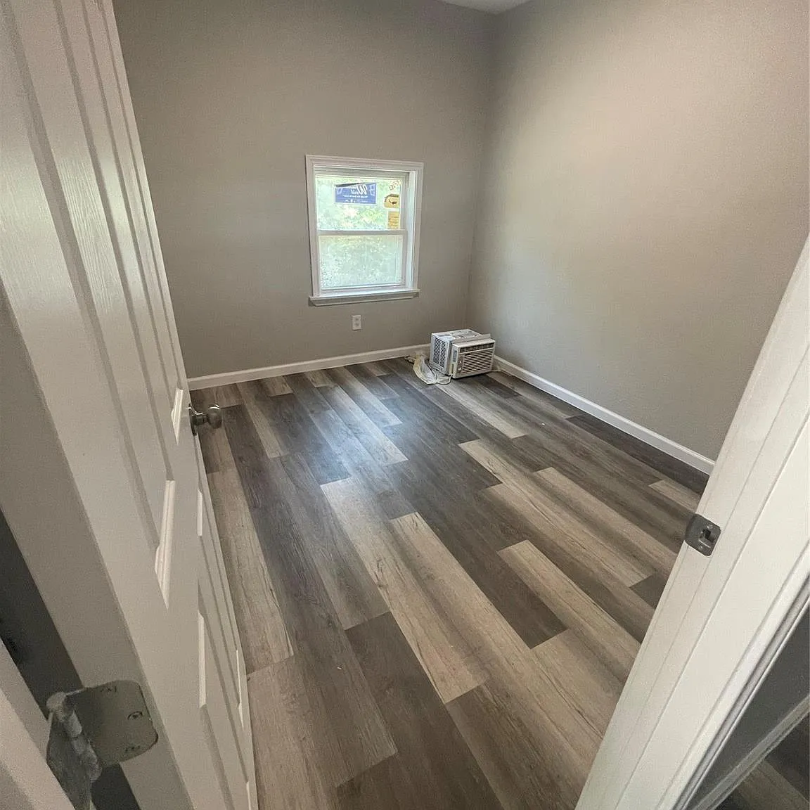 2 bed, 1.0 bath, 750 sqft, $900 — Photo 3