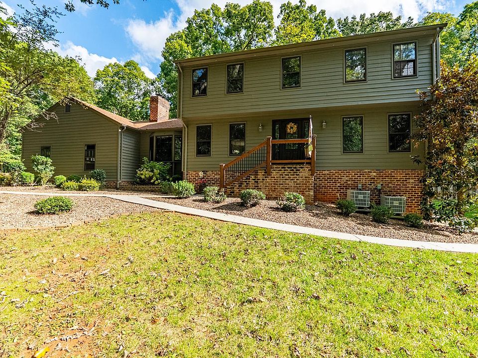 1st image of 561 Federal Hill Dr
