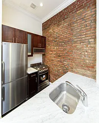 340 East 81st Street in Yorkville