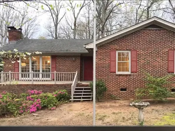 493 Balfour Dr, Decatur, GA 30032