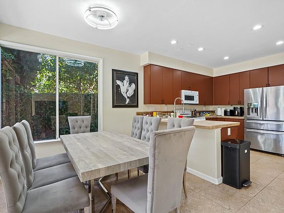 5th image of 3741 Brook Valley Cir