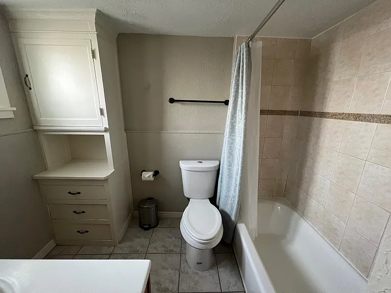 Full bathroom