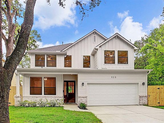 2nd image of 1047 Althea Dr
