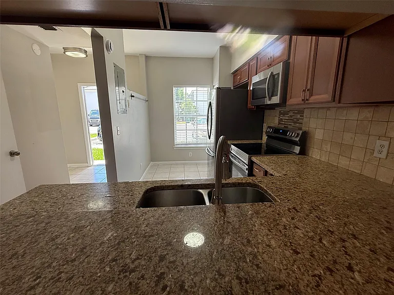 5295 Jamboree Pl — Photo 11