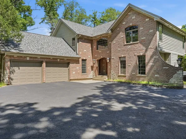 26792 W Lakeview Dr S, Lake Barrington, IL 60084