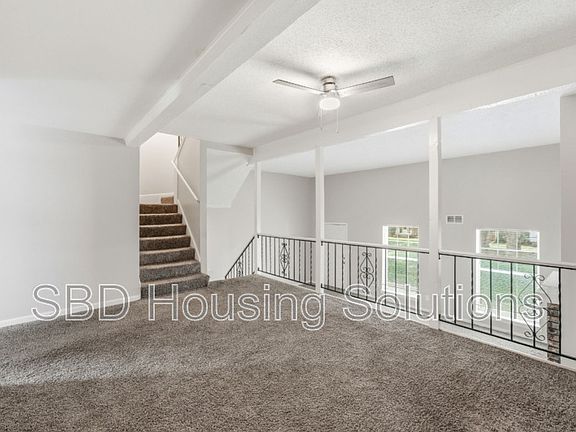 3rd image of 6601 E 128th St