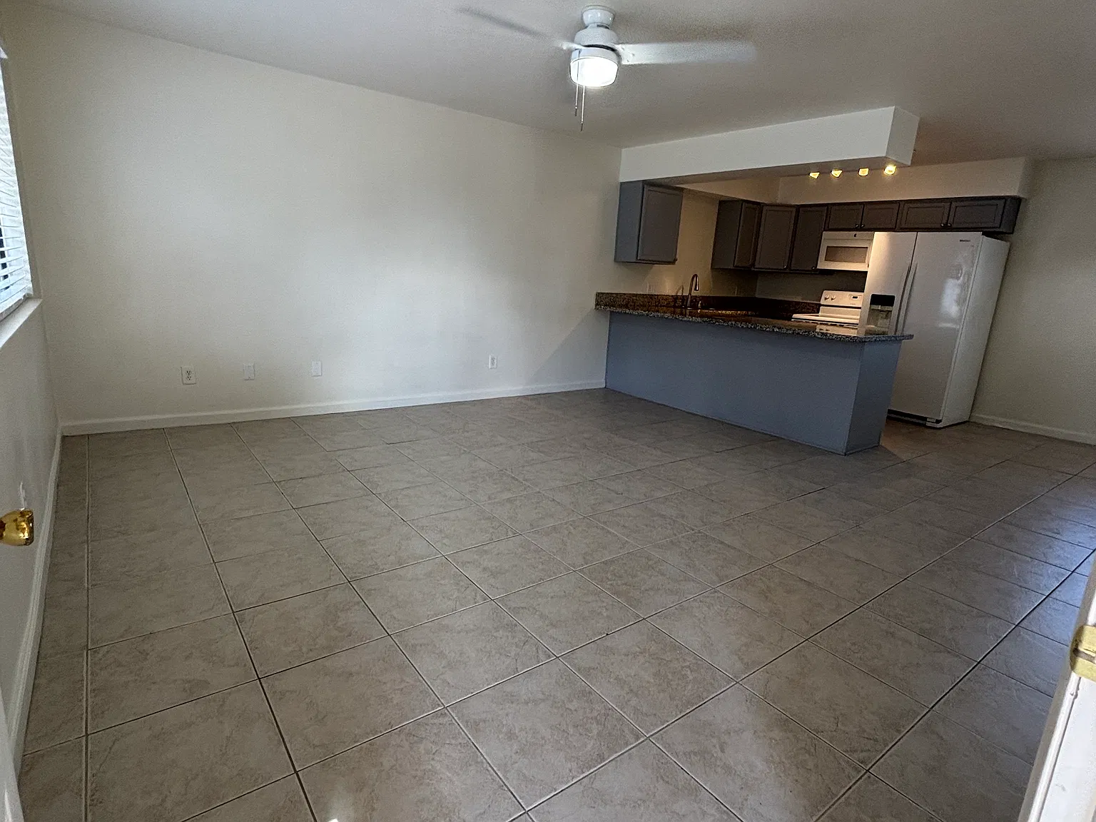 2 bed, 950 sqft, $1,500 — Photo 1
