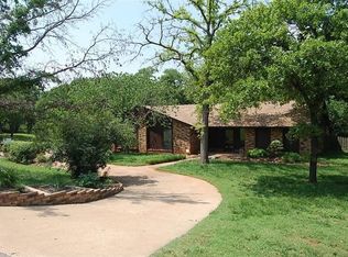 214 Roserock Dr, Norman, OK 73026