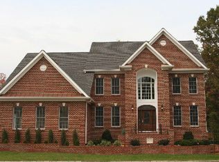 5462 Anne Ly Ln, Alexandria, VA 22310