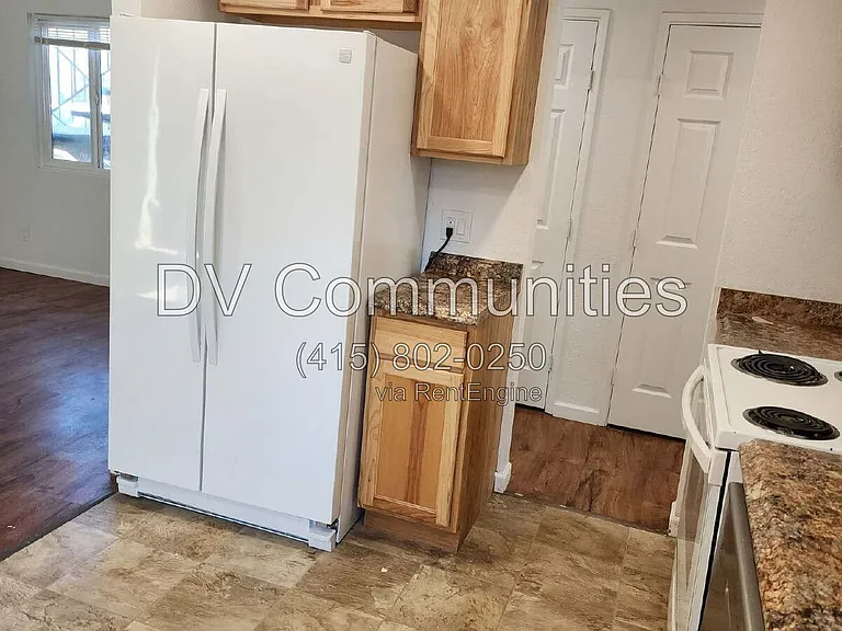 101 N 10th St #13 — Photo 12