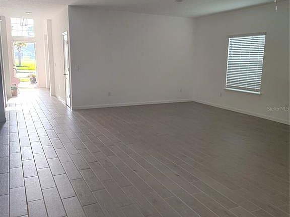 5th image of 1632 NW 44th Court Rd
