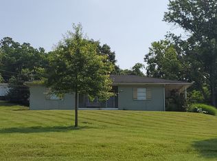 1574 Blue Sulphur Rd, Ona, WV 25545