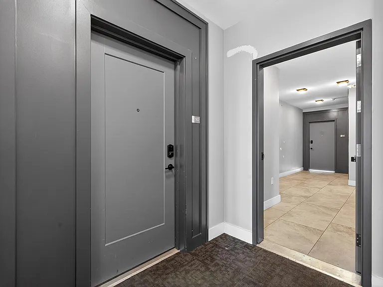 43-45 W 32nd St #502 — Photo 23