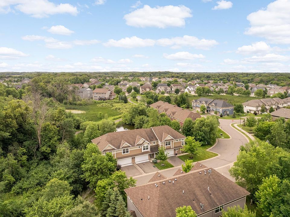 1st image of 3223 Red Oak Trl