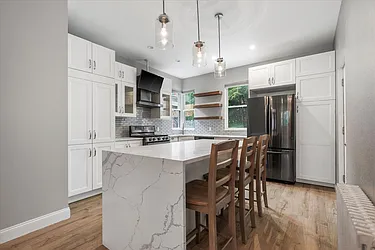 525 East 235th Street