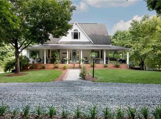 1130 Covington Farm Rd, Pilot Mountain, NC 27041