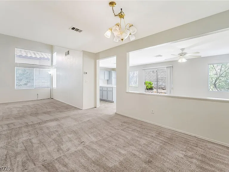 9888 Sparrow Ridge Ave — Photo 8