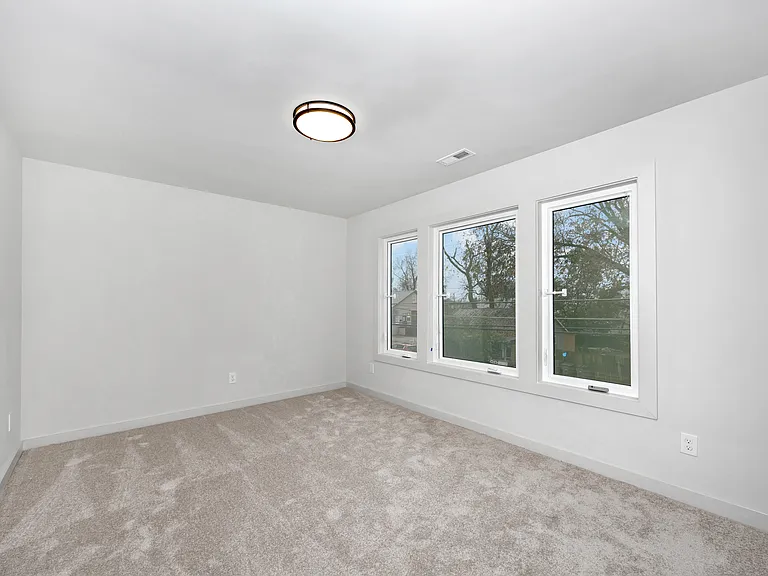 2510 Freeman Rd SW — Photo 7