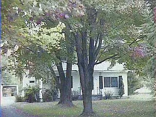 762 E Sternberg Rd photo 1