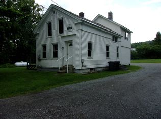 589 South St, Castleton, VT 05735