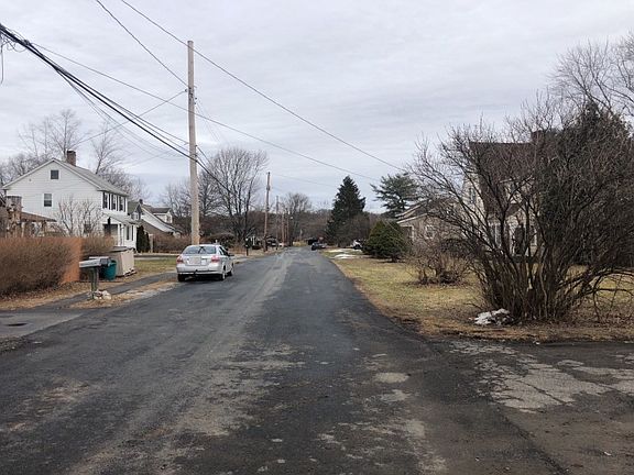 5th image of 16 Crittenden St