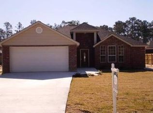 951 You Winn Rd, Moss Bluff, LA 70611