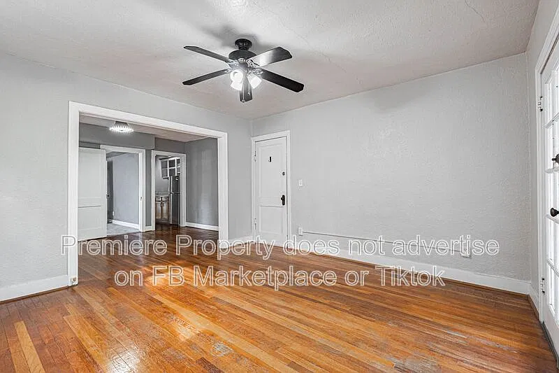 2 bed, 1.0 bath, 800 sqft, $825 — Photo 2