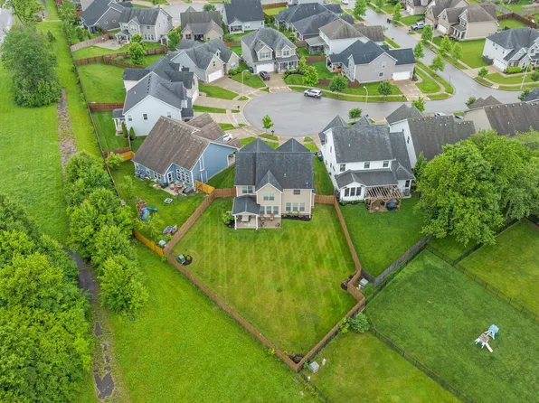 1137 Haddrell Point, Lexington, KY 40509