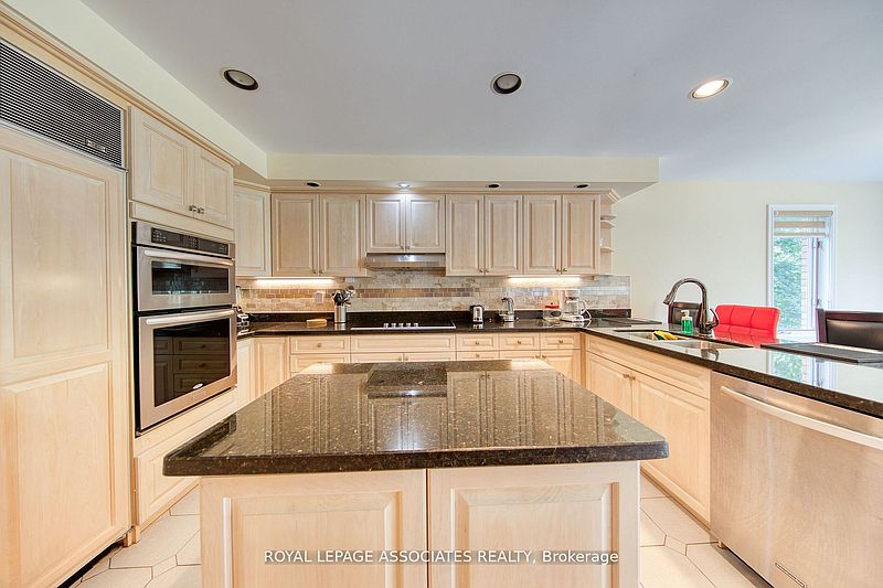 Ajax House for rent - 4 Bedrooms — photo 7
