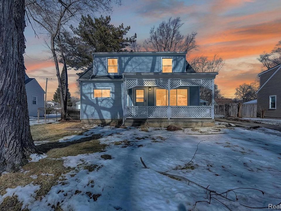 1st image of 33544 Brown St
