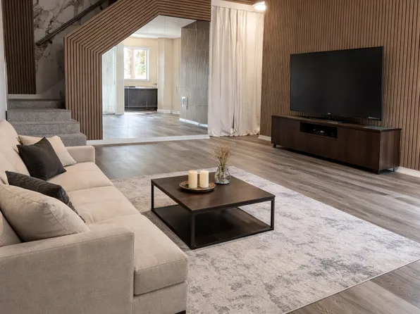 3454 Castle Glen Dr, San Diego, CA 92123